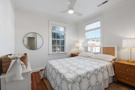 78 Vanderhorst Street Charleston SC 29403