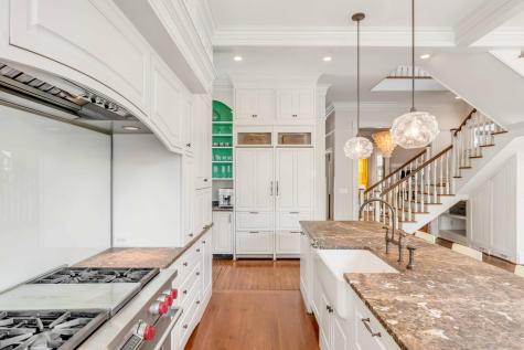 31 New Street Charleston SC 29401