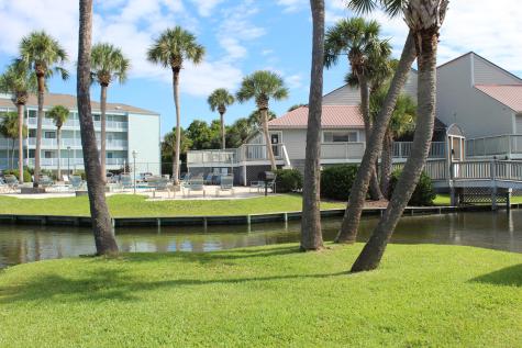 17 W Mariners Cay Drive Folly Beach SC 29439