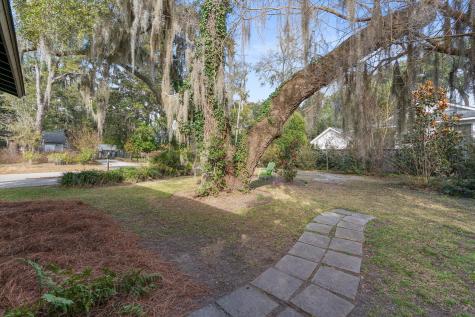 2302 Stuart Street Beaufort SC 29902