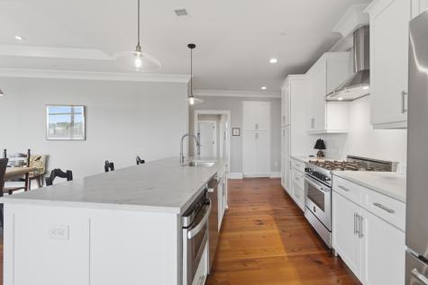 155 Wingo Way Mount Pleasant SC 29464