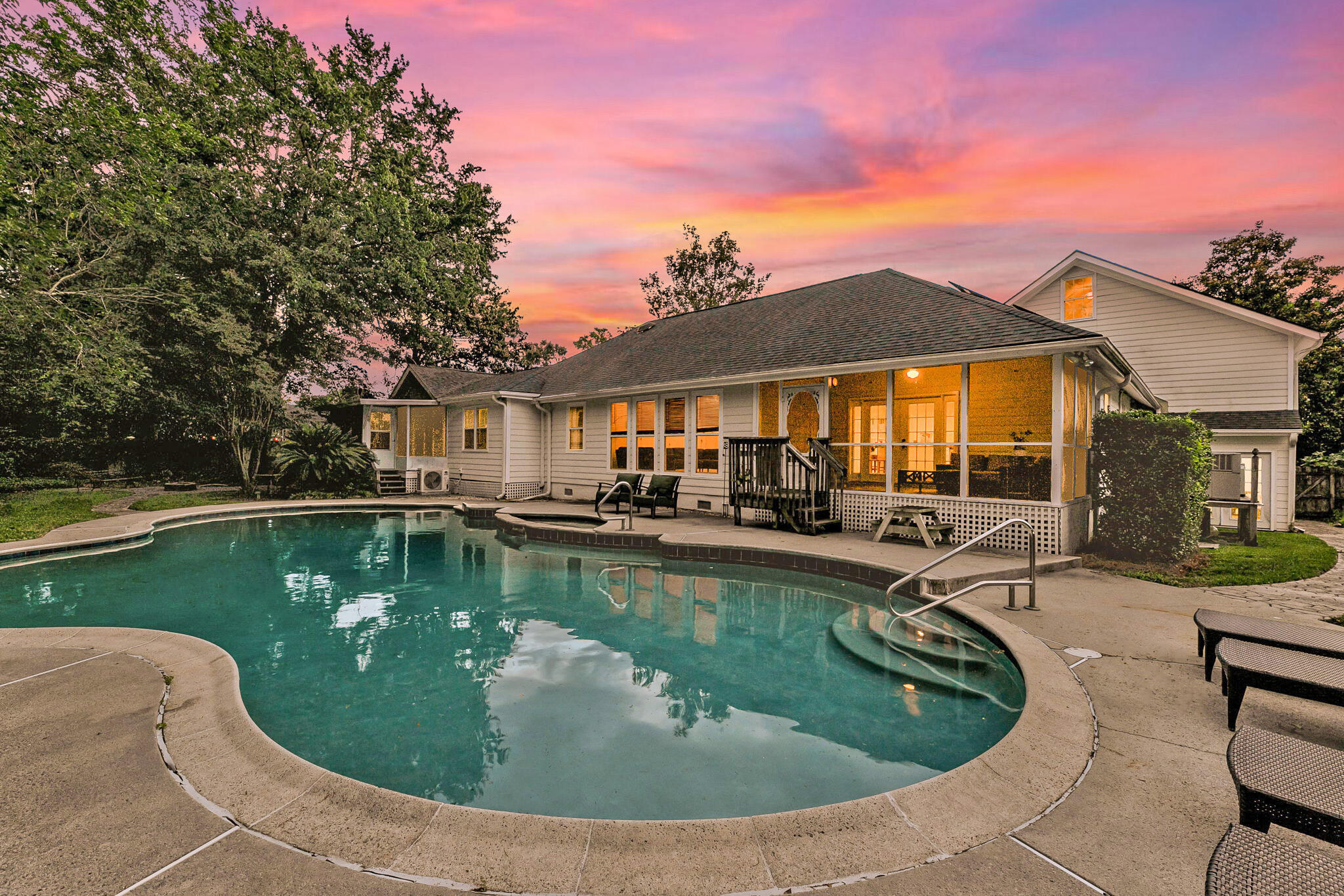 970 Carmel Drive Charleston SC 29412