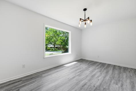 222 Basswood Avenue Summerville SC 29483