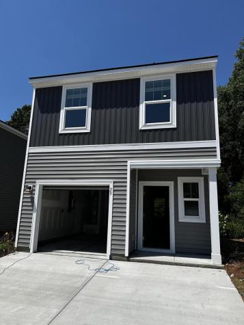 8867 Salamander Road North Charleston SC 29406