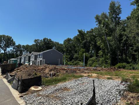 8867 Salamander Road North Charleston SC 29406