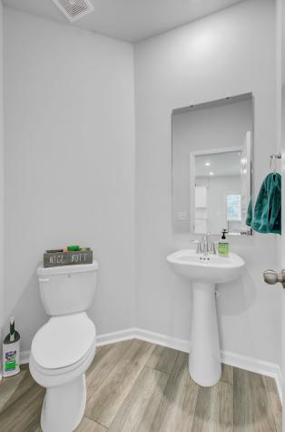 86 Red Bluff Street Summerville SC 29483
