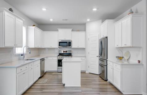 86 Red Bluff Street Summerville SC 29483