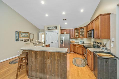 2002 Gunpowder Court Summerville SC 29485
