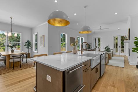 215 Marion Avenue Summerville SC 29483