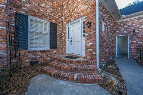 205 Woodlake Drive Summerville SC 29485