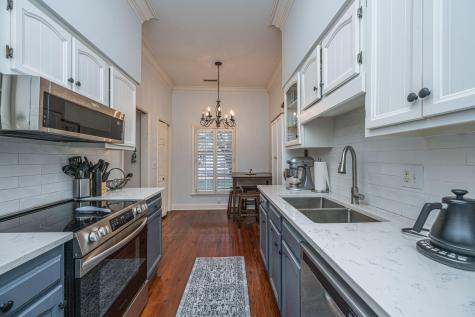 205 Woodlake Drive Summerville SC 29485