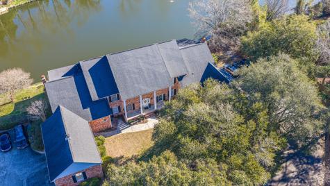 205 Woodlake Drive Summerville SC 29485