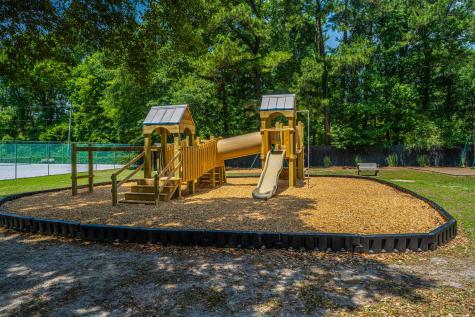205 Woodlake Drive Summerville SC 29485