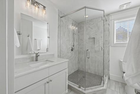 83 Cooper Street Charleston SC 29403