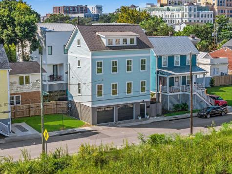 83 Cooper Street Charleston SC 29403