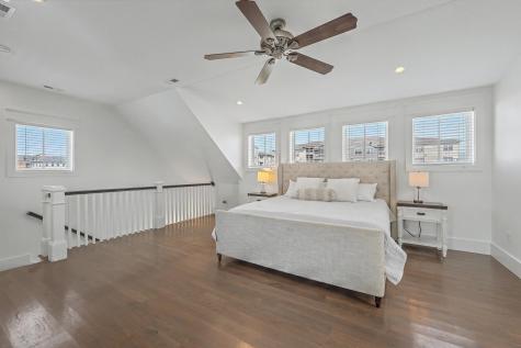 83 Cooper Street Charleston SC 29403