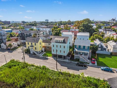 83 Cooper Street Charleston SC 29403