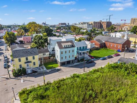 83 Cooper Street Charleston SC 29403