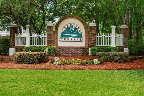 102 Kingfisher Court Goose Creek SC 29445