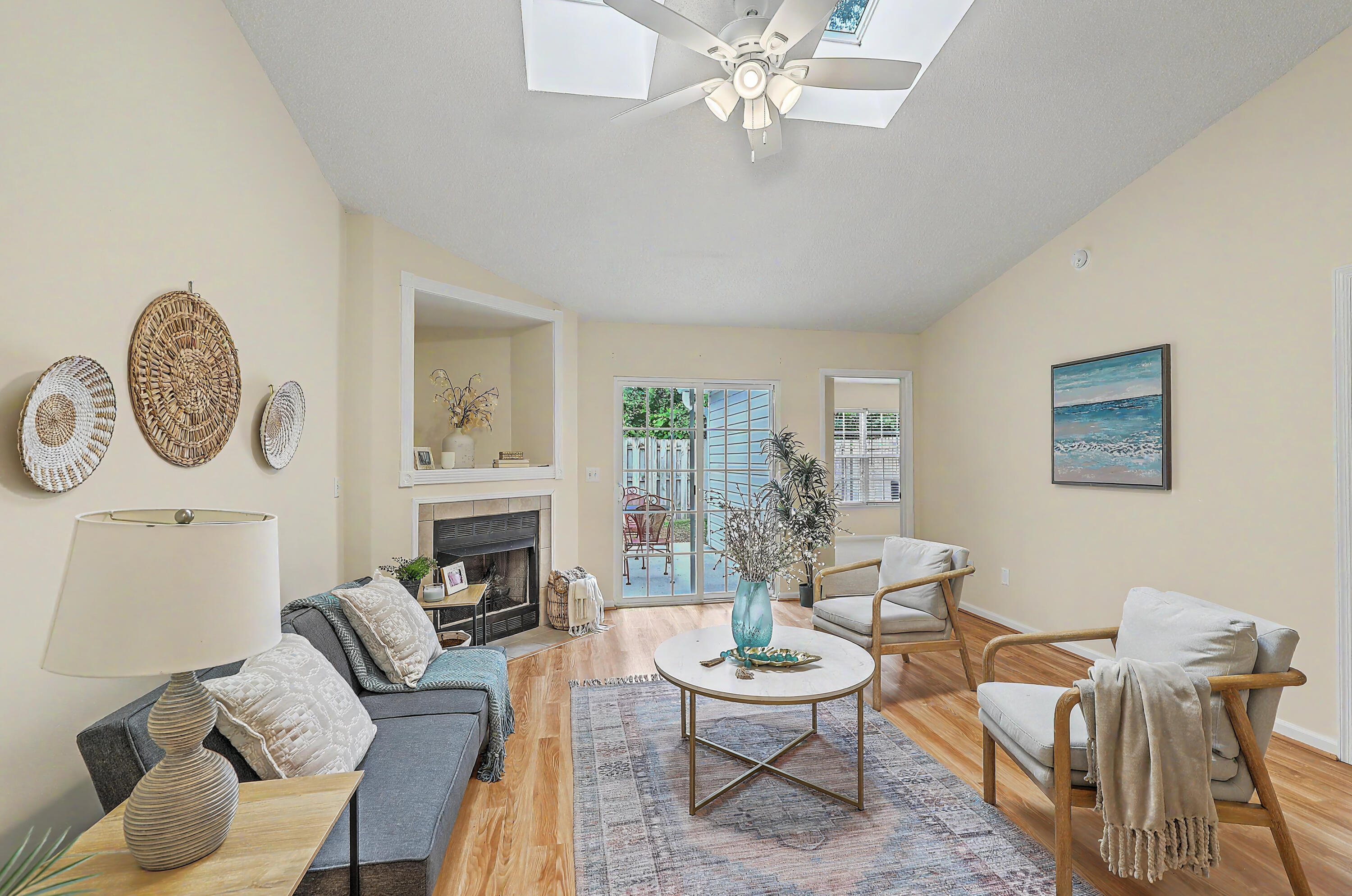 1670 Dexter Lane Charleston SC 29412
