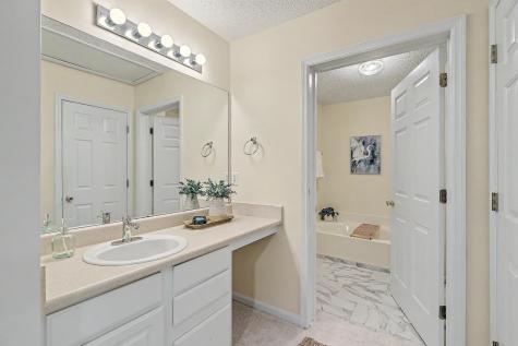 1670 Dexter Lane Charleston SC 29412