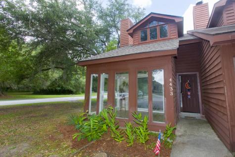 4433 Great Oak Drive North Charleston SC 29418