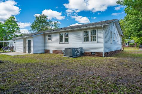 2712 Clarkin Avenue North Charleston SC 29405