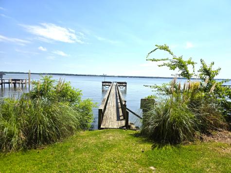 424 Santee Drive Santee SC 29142