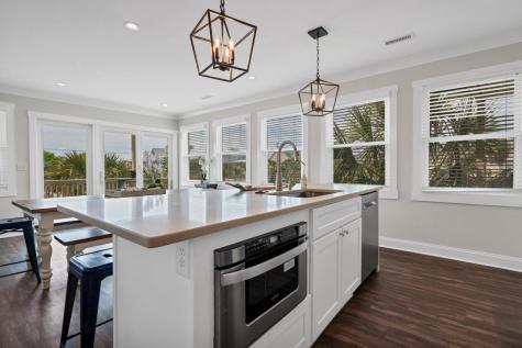 2708 Palmetto Boulevard Edisto Beach SC 29438