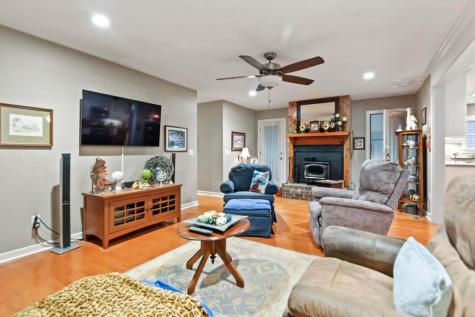 302 Summerset Lane Summerville SC 29483