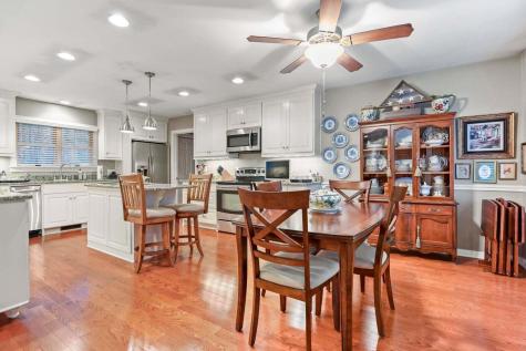 302 Summerset Lane Summerville SC 29483