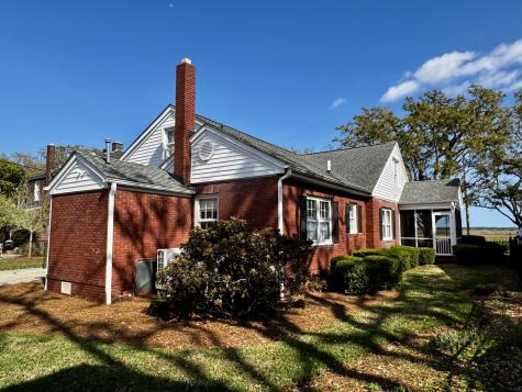 104 East Bay Street Georgetown SC 29440