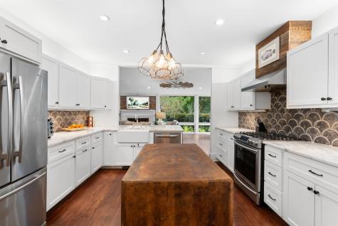 100 W Walker Drive Summerville SC 29483