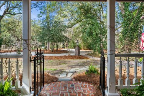 100 W Walker Drive Summerville SC 29483