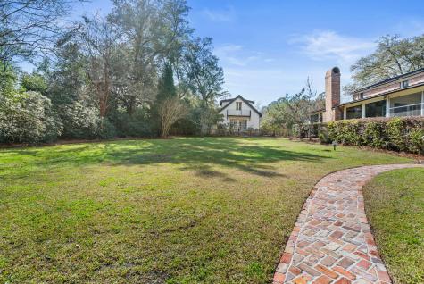100 W Walker Drive Summerville SC 29483