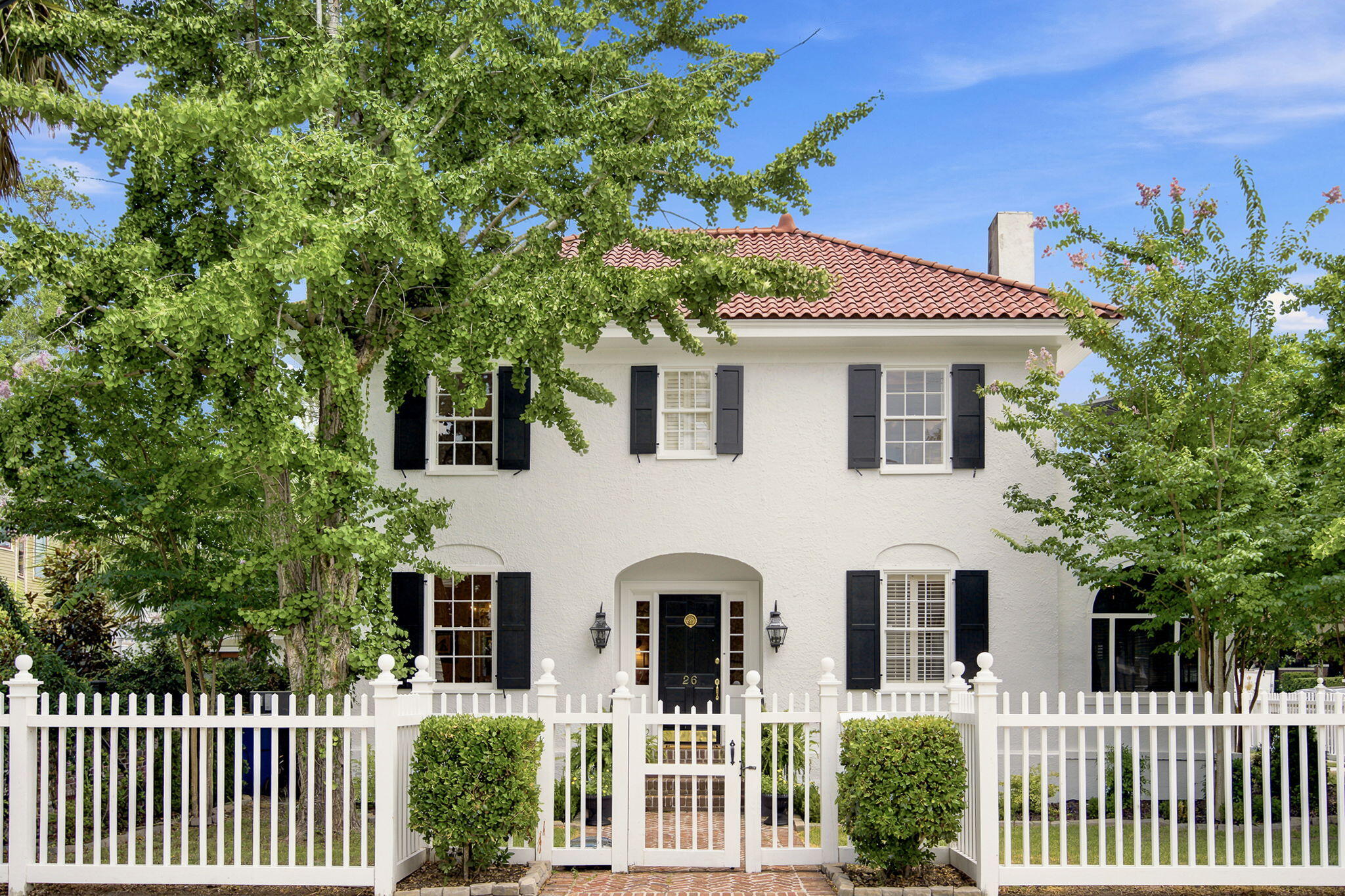 26 Limehouse Street Charleston SC 29401