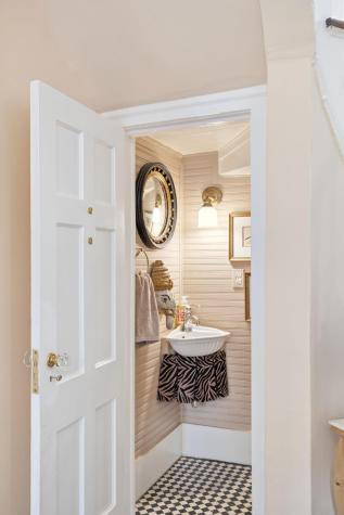 26 Limehouse Street Charleston SC 29401
