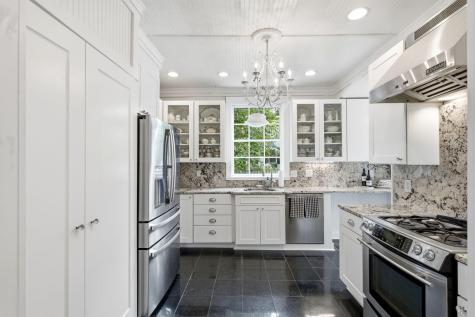 26 Limehouse Street Charleston SC 29401
