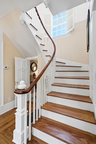 26 Limehouse Street Charleston SC 29401