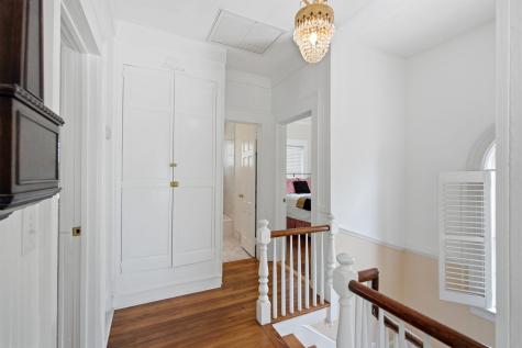 26 Limehouse Street Charleston SC 29401