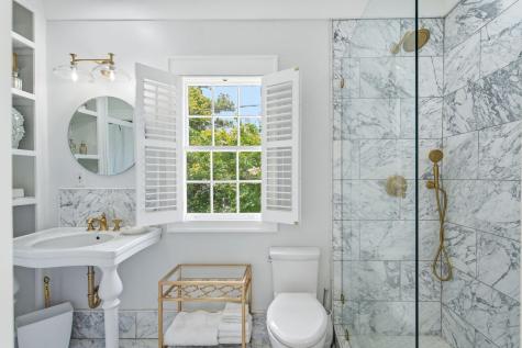 26 Limehouse Street Charleston SC 29401