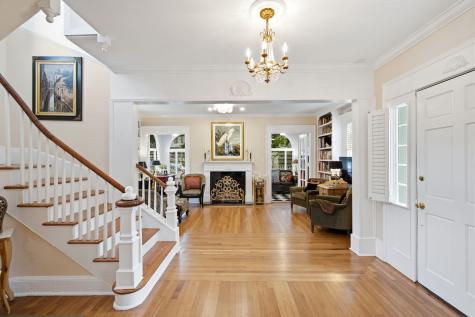 26 Limehouse Street Charleston SC 29401