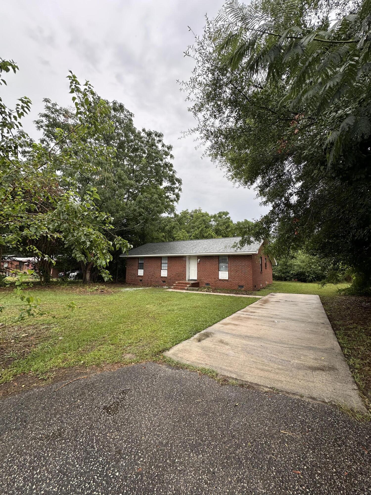 141 Waycross Street Orangeburg SC 29118