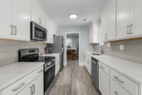 1313 Teal Avenue Charleston SC 29412