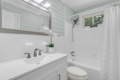 1313 Teal Avenue Charleston SC 29412