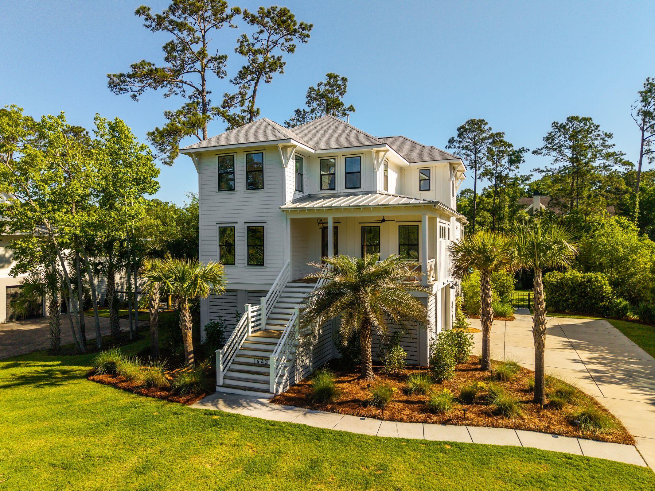 1443 Headquarters Plantation Drive Johns Island SC 29455