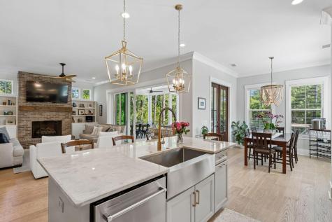 1443 Headquarters Plantation Drive Johns Island SC 29455