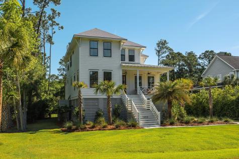 1443 Headquarters Plantation Drive Johns Island SC 29455