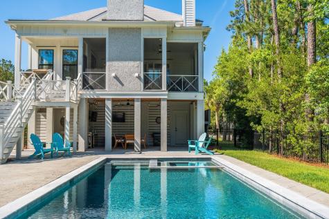 1443 Headquarters Plantation Drive Johns Island SC 29455
