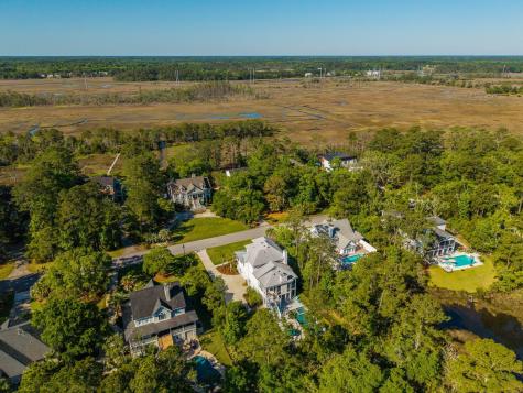 1443 Headquarters Plantation Drive Johns Island SC 29455